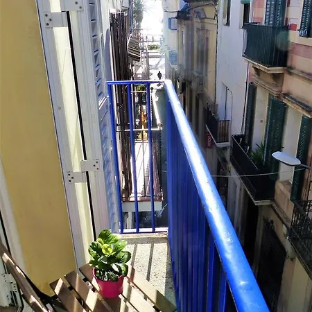 Apartment Center & With Sea View *