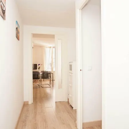Center&beach With Sea View Apartment *